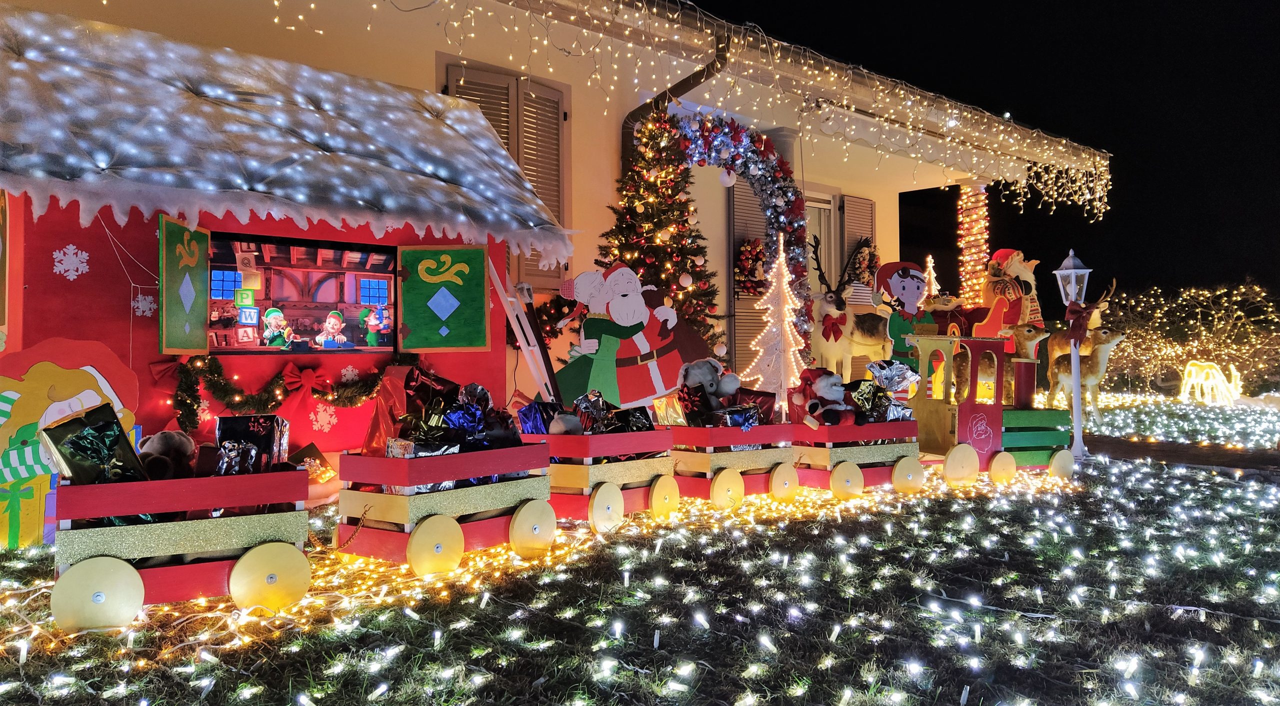 foto casa di babbo natale